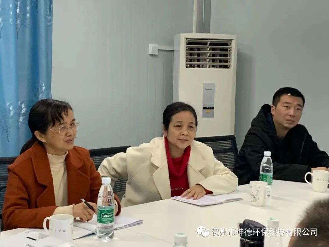 广西建筑材料科学研究设计院与贺州市工信局一行领导前来我司进行工厂考察(图7) 广西建筑材料科学研究设计院与贺州市工信局一行领导前来我司进行工厂考察(图7)