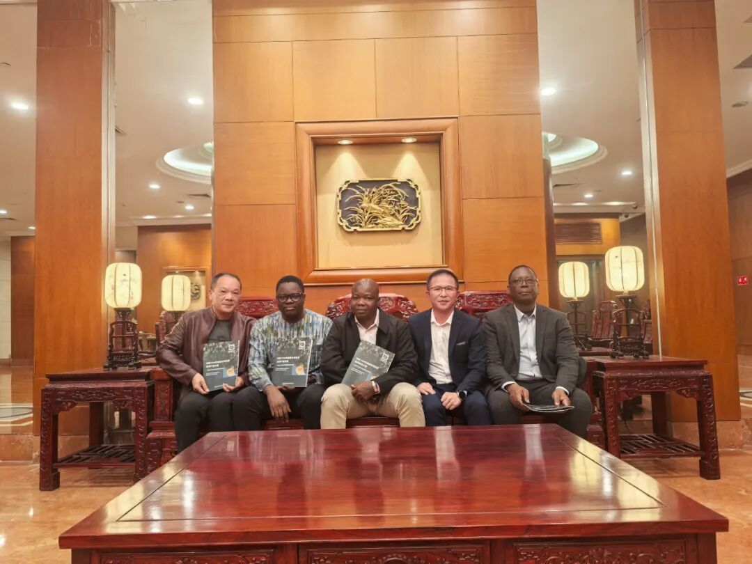 贺州市坤德环保科技有限公司受邀出席 “2025 走进布基纳法索经贸合作交流大会”,共探中非绿色基建合作新机遇(图6) 贺州市坤德环保科技有限公司受邀出席 “2025 走进布基纳法索经贸合作交流大会”,共探中非绿色基建合作新机遇(图4)