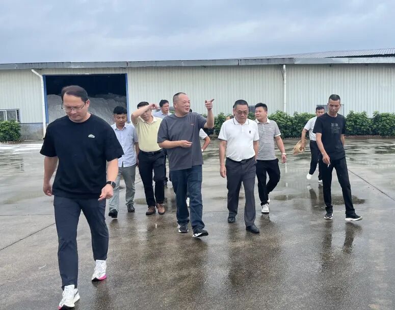 变废为宝筑新材,政企携手谋发展 | 阳山县黎埠镇党委政府莅临坤德环保考察交流(图11) 变废为宝筑新材,政企携手谋发展 | 阳山县黎埠镇党委政府莅临坤德环保考察交流(图5)